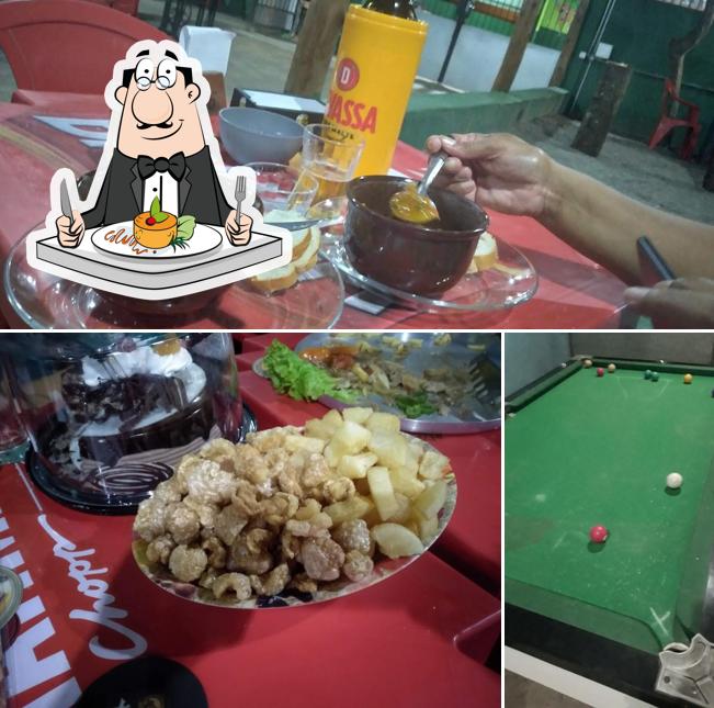 Comida em Bar do Adilson