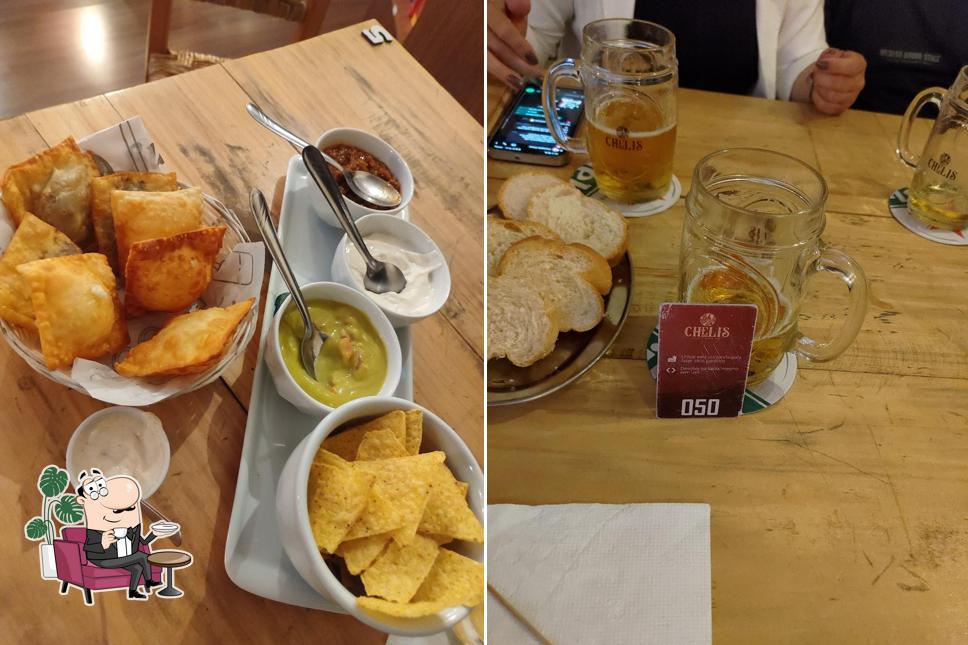 Veja imagens do interior do CHELIS GASTROBAR