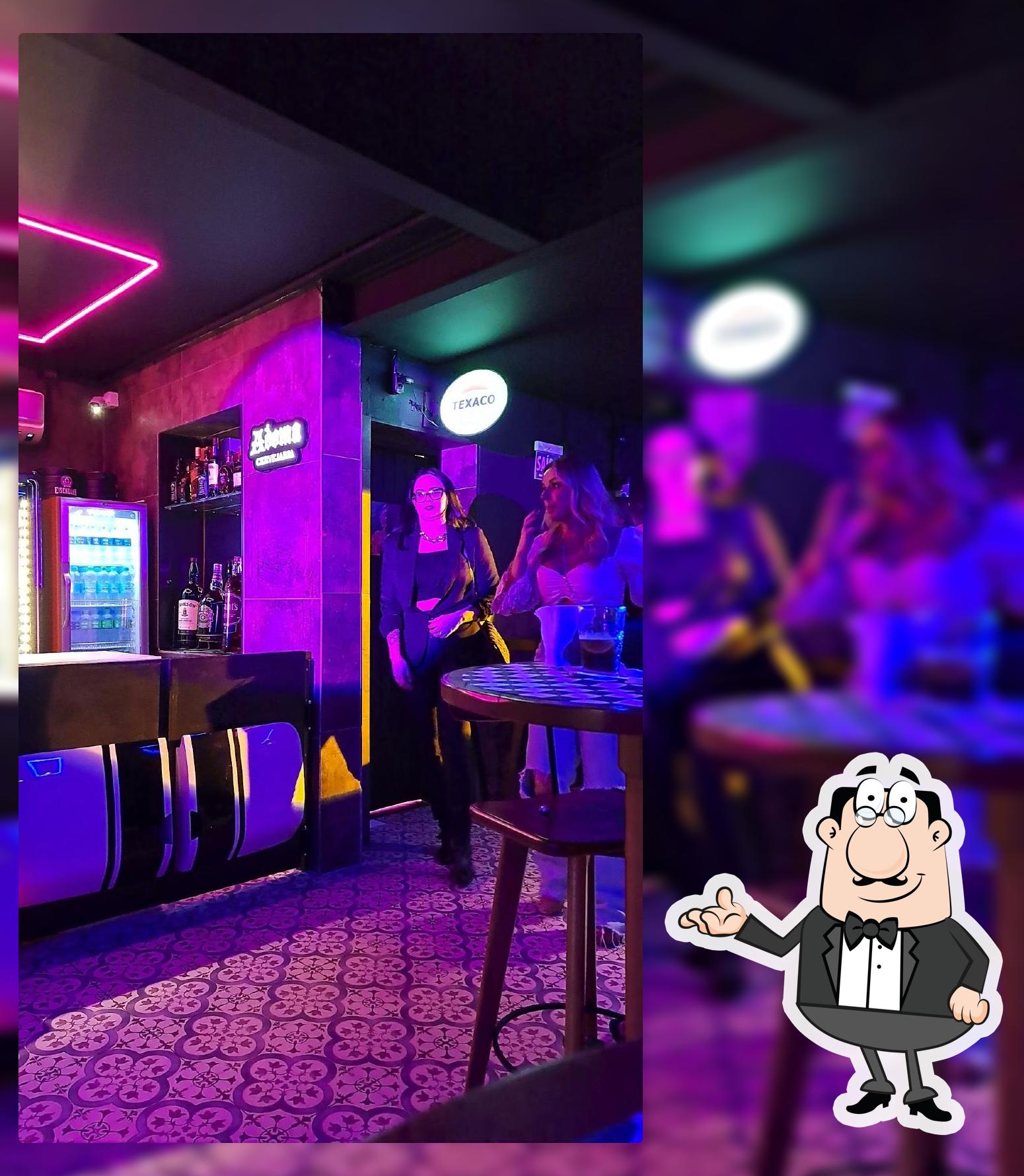 1° Distrito Pub & Bar