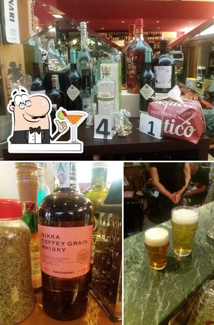 Goditi un drink dal menu