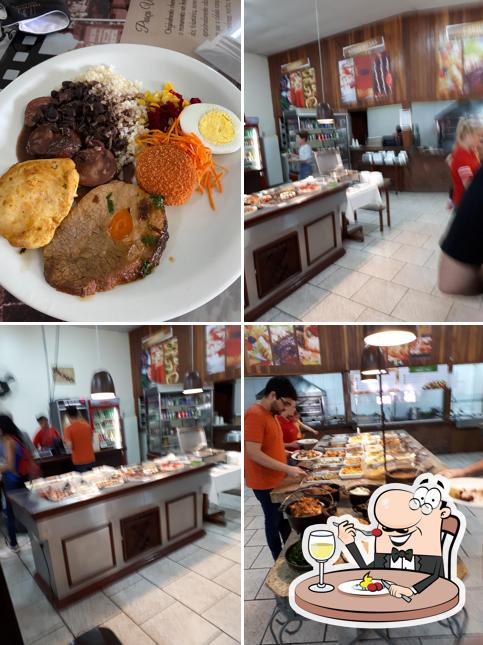 Platos en Cantos e Contos