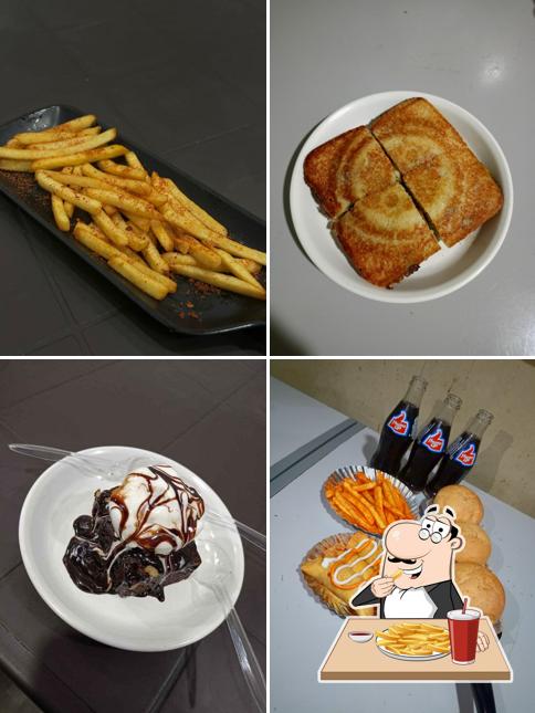 French fries at Yudi's Treat Gunjan Vapi