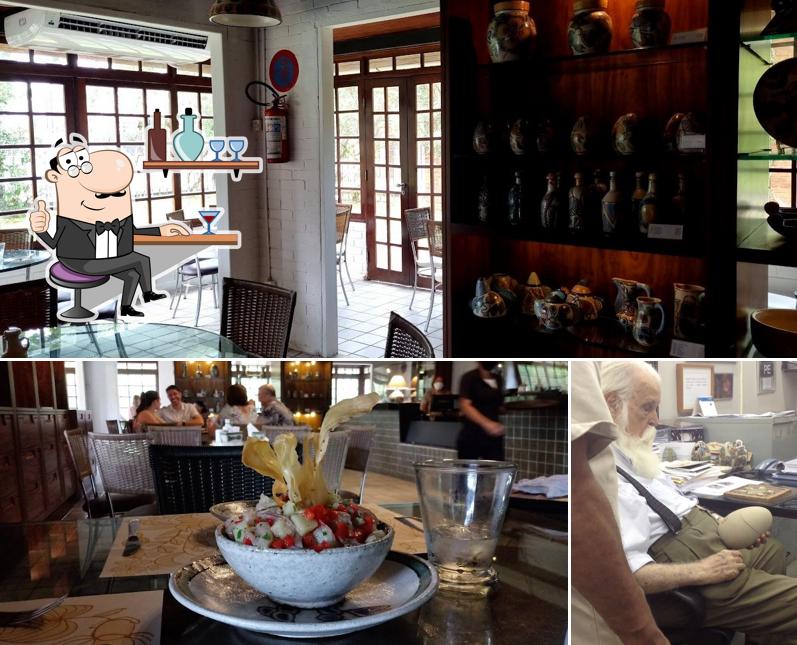 O interior do Restaurante Brennand Café