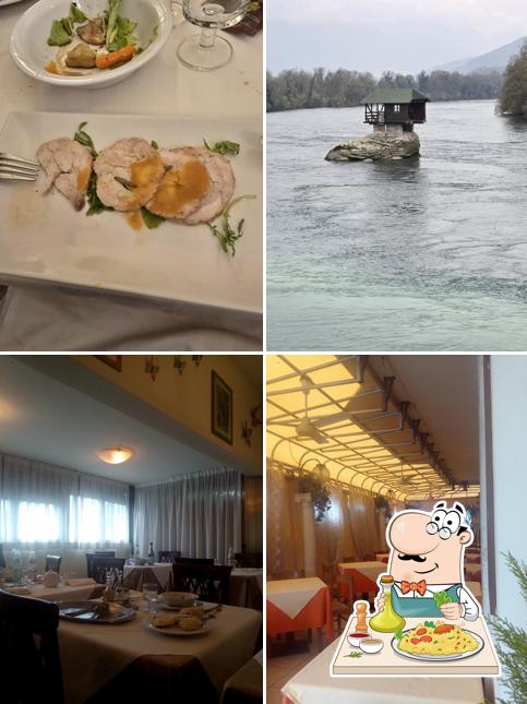 La cibo e interni del ristorante