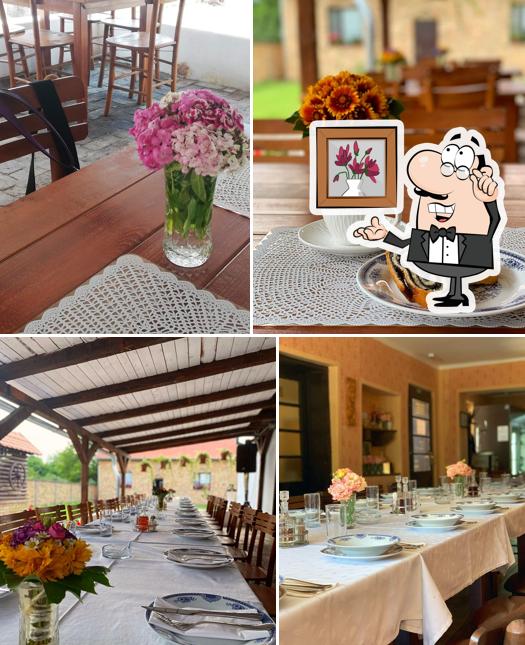 L'intérieur de Kafana iz Inata