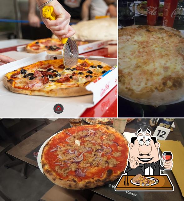 Prenditi una pizza a Pizzeria Forno Rosso