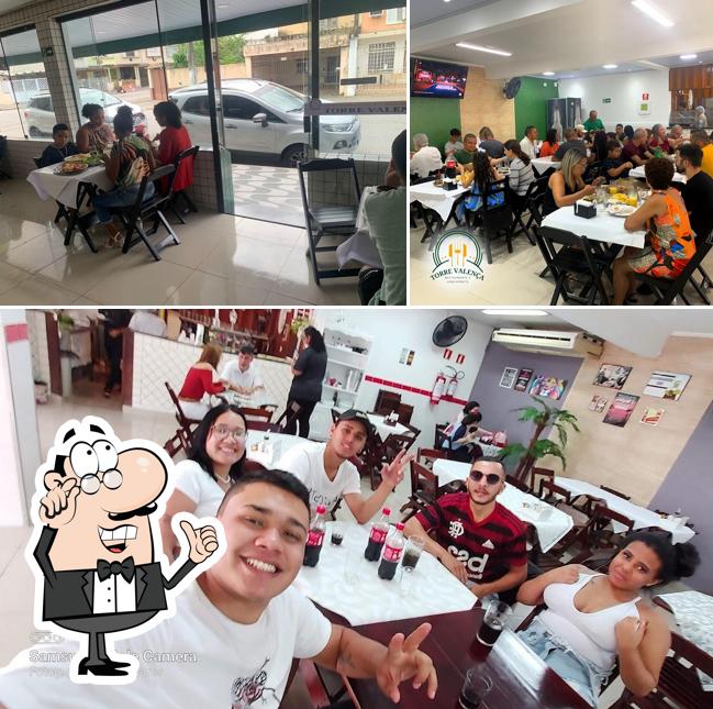 O interior do Torre Di Valença Lounge e Bar