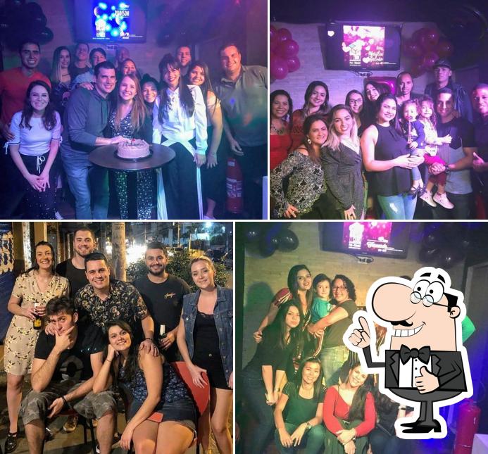 Here's a photo of O CUBO Pub