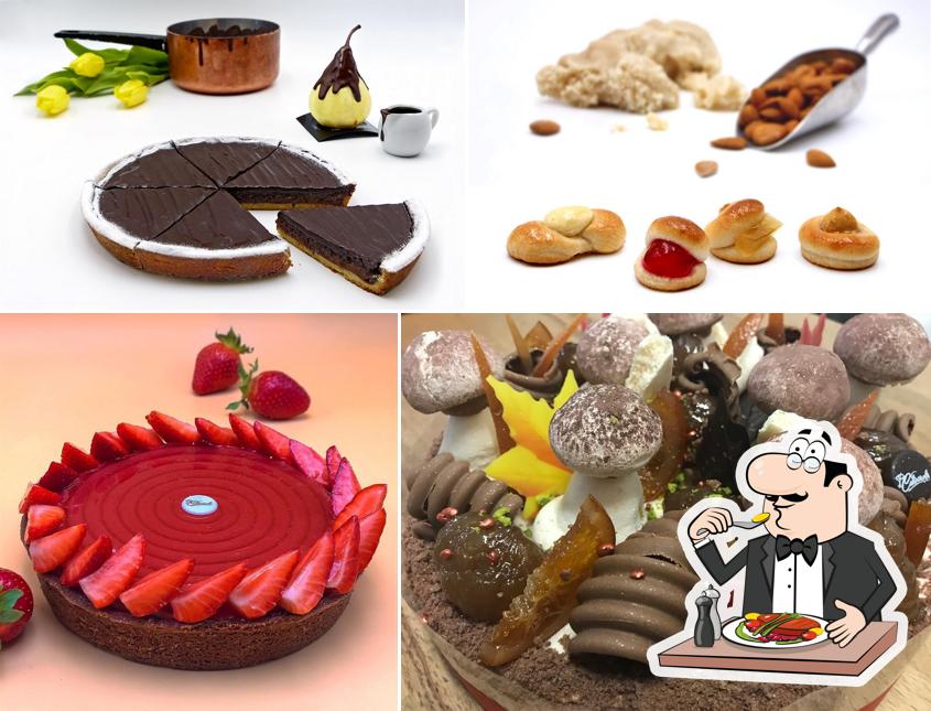 Platti al Pasticceria Caldarola