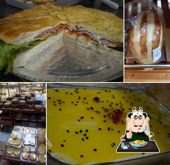 Platos en Mediterrâneo Pães Café e Conveniência