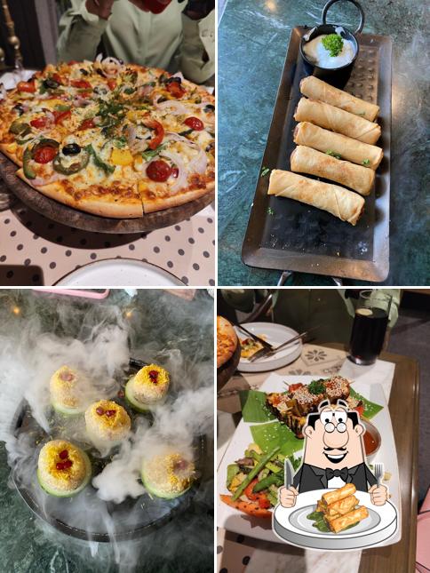 Spring rolls at The Weekend Wine & More