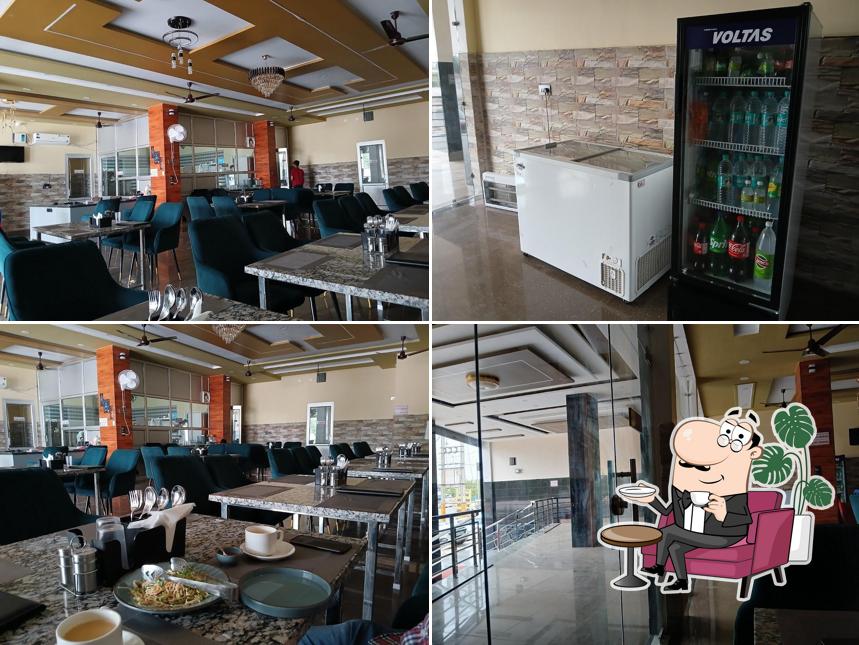 SILVER SPOON Multicuisine Family Restaurant and Banquet Hall