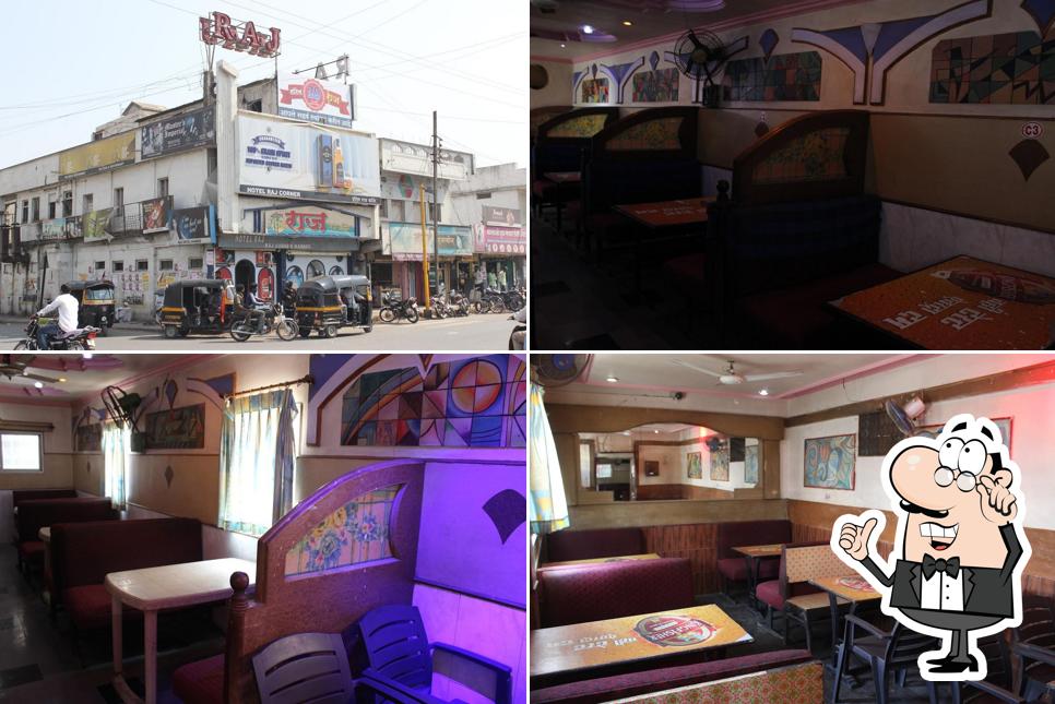 Hotel Raj Bar & Restaurants