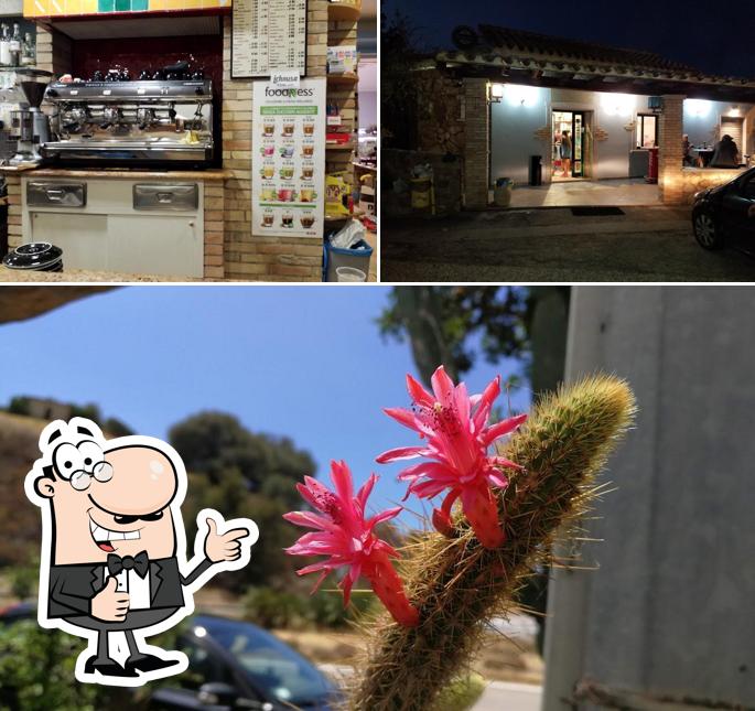 Vedi la immagine di Bar Caffetteria Tabacchi Sa Cantina