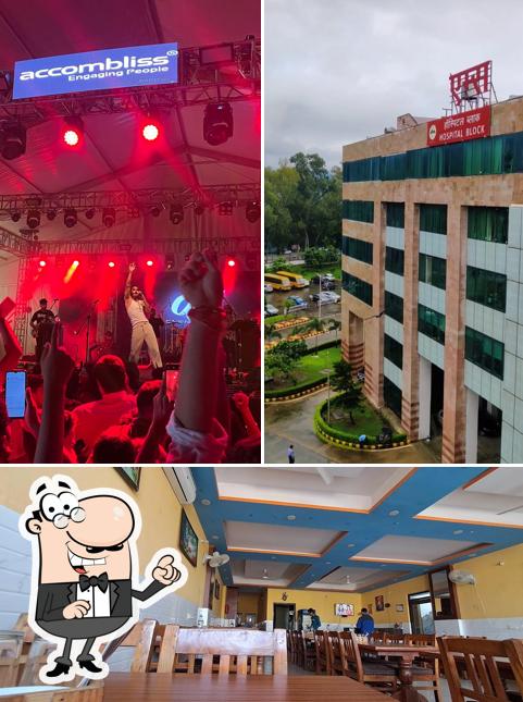 Among different things one can find exterior and interior at 4 Chef - AIIMS, Rishikesh