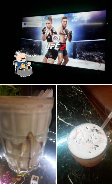 Meals at Pioneer Cafe 86