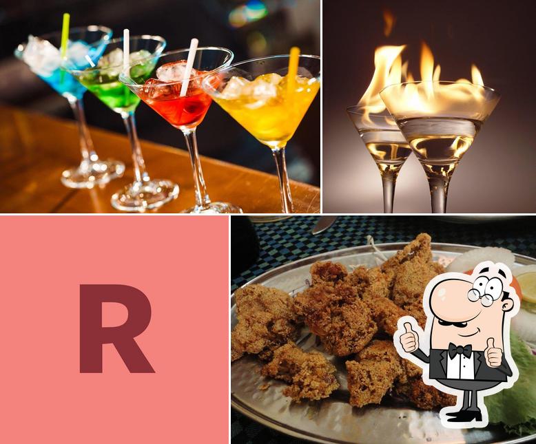 ROUTE 1 Restaurant & Pub