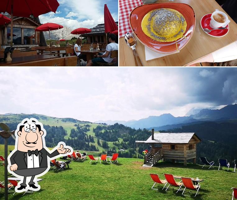 La interni e cibo del ristorante