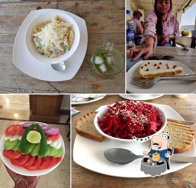 Meals at Cafe Lake View