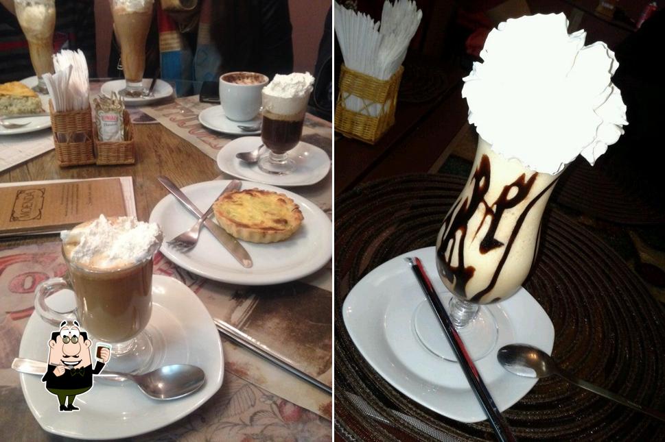 Desfrute de um drinque no Moenda Café e Chocolateria