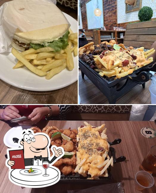 Platos en Mundo Animal Lanchonete Temática - São Miguel Paulista