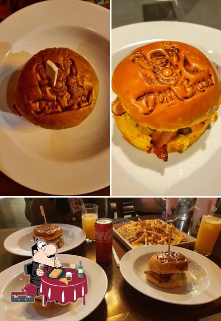 Waffles em Dom Bacon