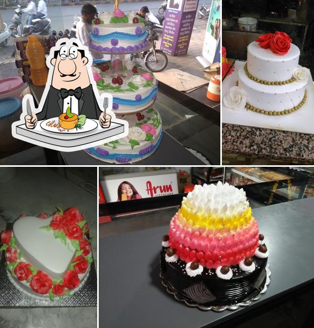 Food at MORYA SWEETS AND BAKERS