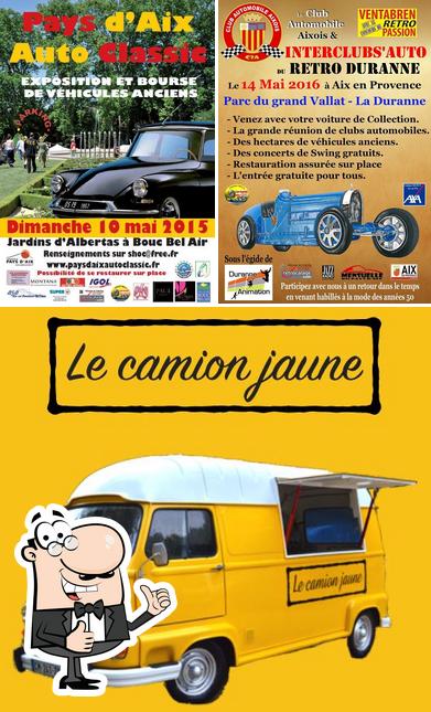 Voir l'image de Le camion jaune