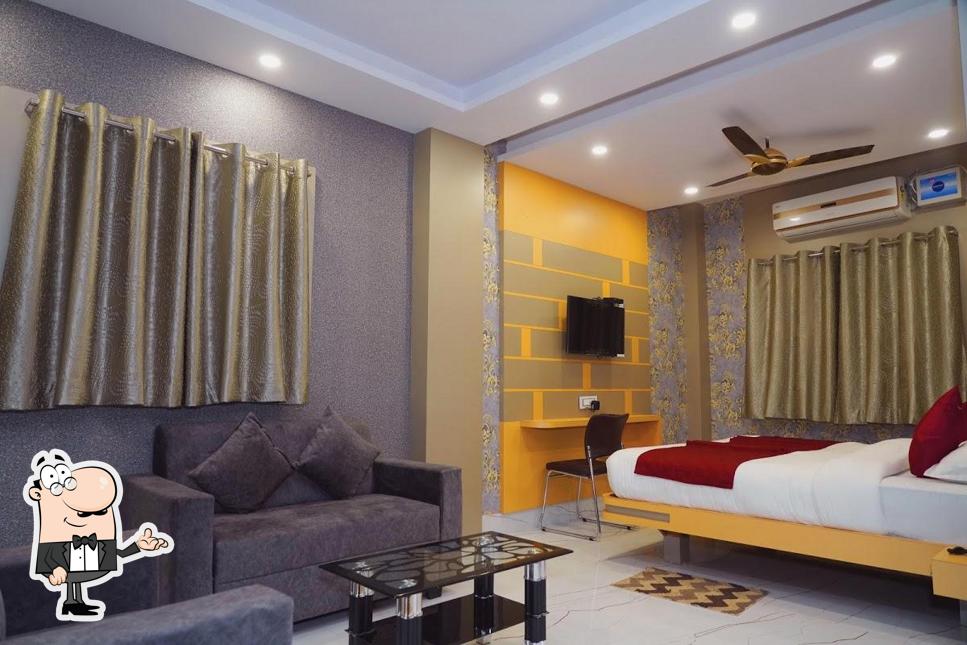 Check out how Palm Tree Inn, Hotel in Deoghar Near Jasidih Railway Station looks inside