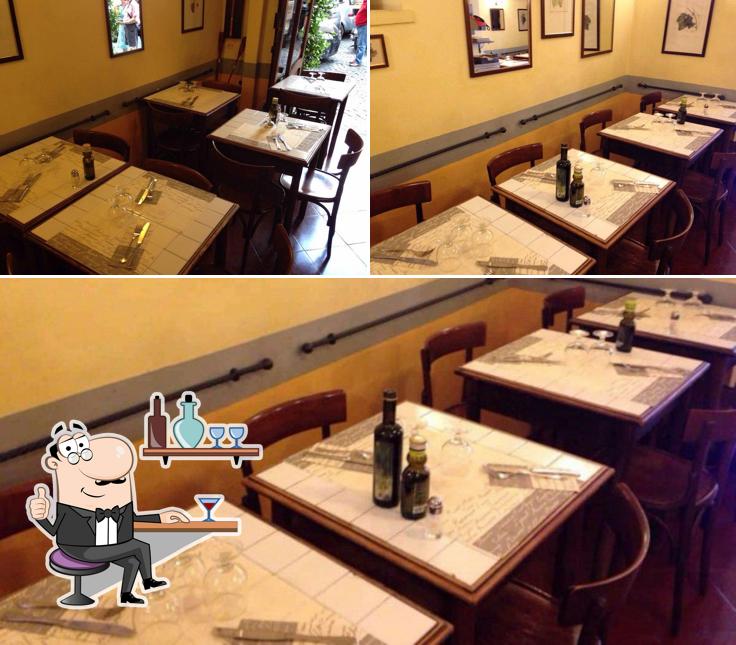 Gli interni di Vini e Buffet - Enoteca e Ristorante