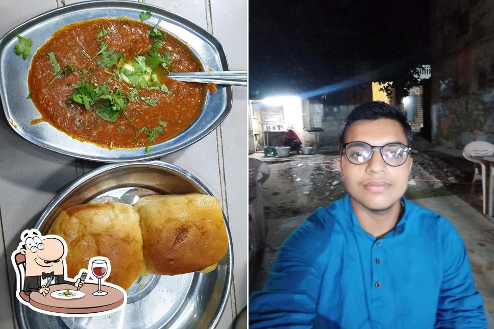 Food at વડલાની પ્રખ્યાત પાઉંભાજી (શિવ શક્તિ પાઉંભાજી)