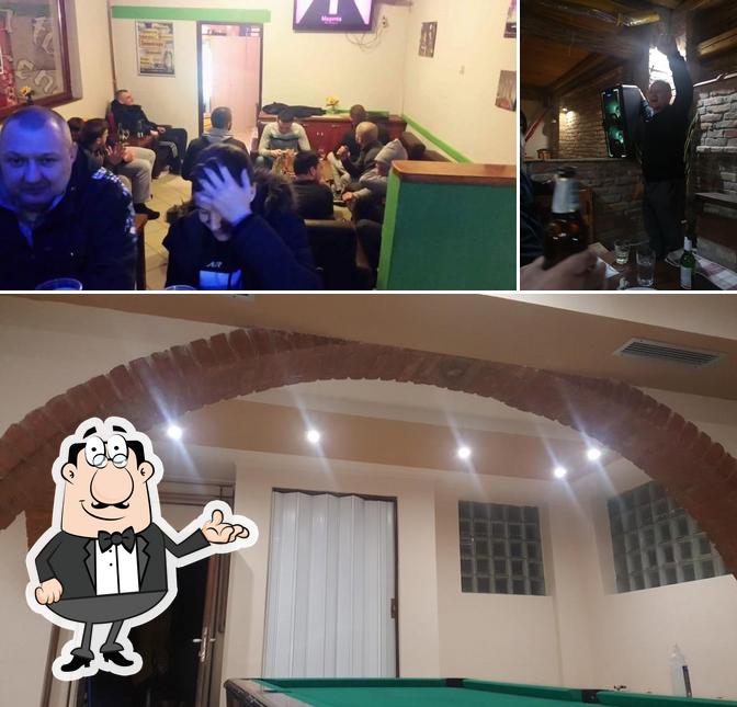 La immagine di interni e bancone da bar da Caffe bar Rupa