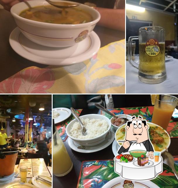 Sopa quente e azeda picante chinesa em Bar do Cuscuz do Don