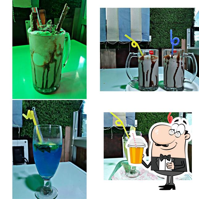 Deeinn's premium lounge