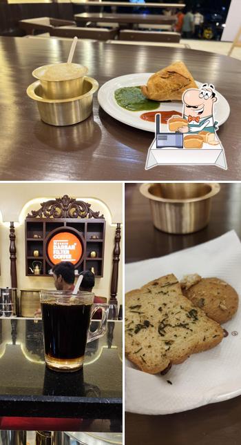 Garlic bread at MYSORE DARBAR FILTER COFFEE & DOSA @Chamarajapuram (Near Old Court)