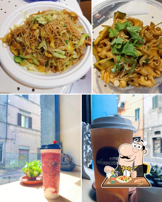 Pad thai al Microcosmo Bubble Tea & food 小宇宙奶茶佩鲁贾店