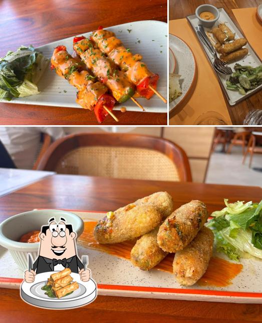 Spring rolls at Atmosphere