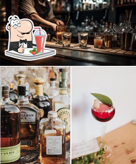 Goditi qualcosa da bere a Please Be Quiet