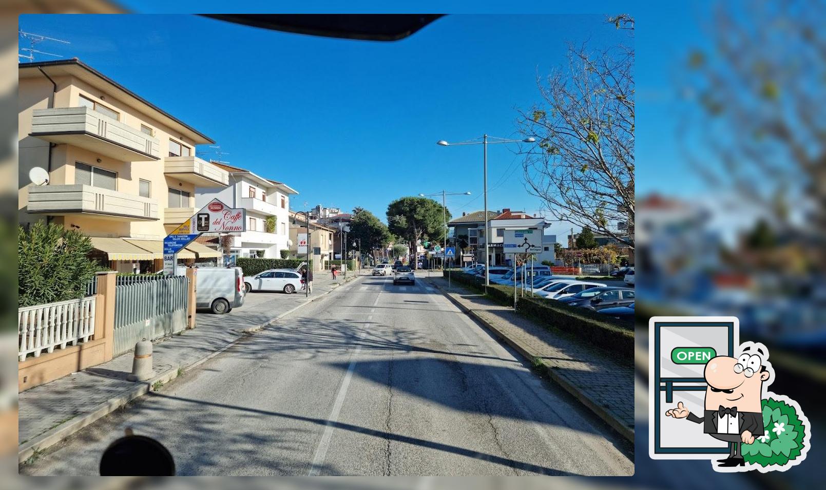 La parte esterna è una caratteristica importante di Caffé del Nonno