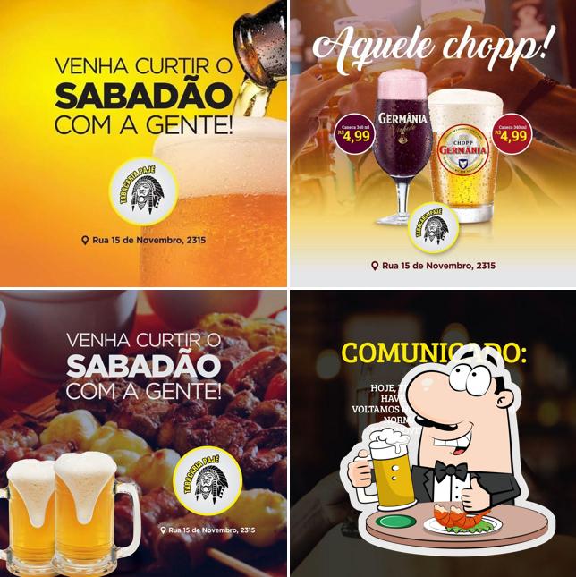 Você pode tomar um copo de cerveja leve ou escura