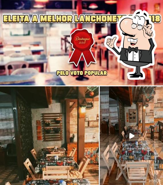 Veja imagens do interior do Mano Lanches