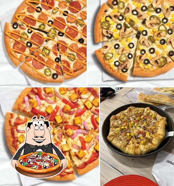 Get pizza at Pizza Hut Kharar, Sahibzada Ajit Singh Nagar