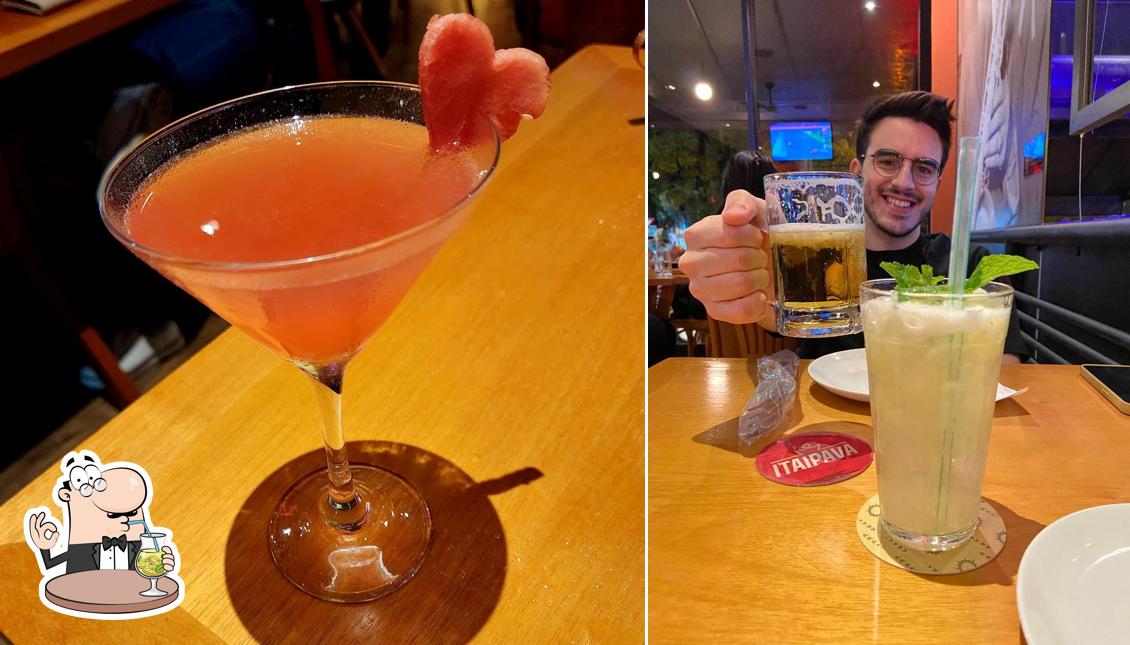 Tome uma bebida do menu