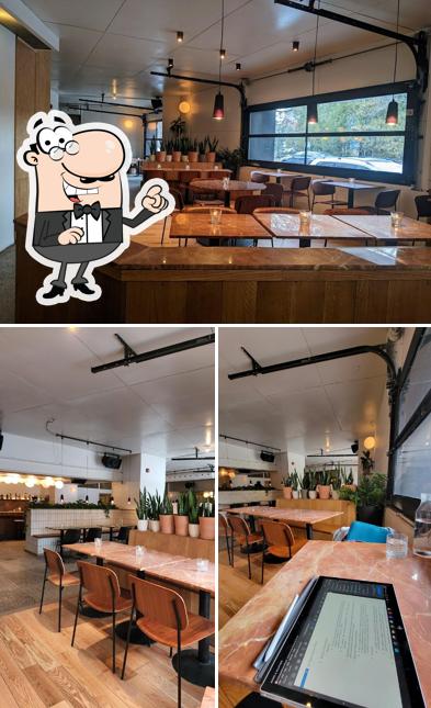 Découvrez l'intérieur de l'idéal bar & contenus