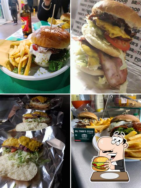 Concediti un bell'hamburger a Brother's Food burgeria since 2014