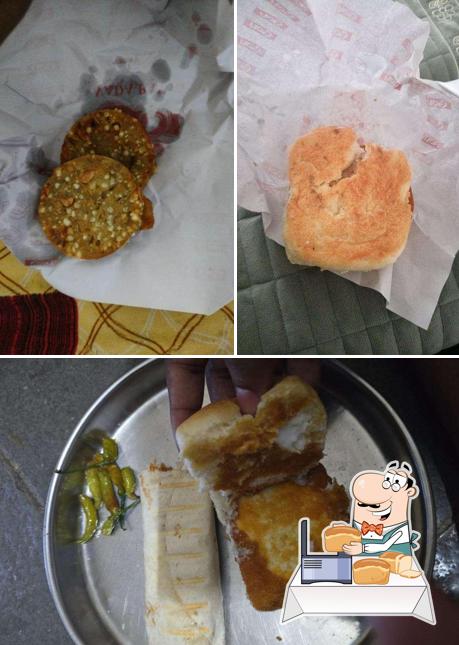 Goli Vada Pav No. 1