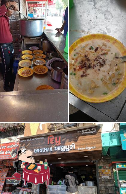 Waffles at Dipu Khawsa and Alupuri