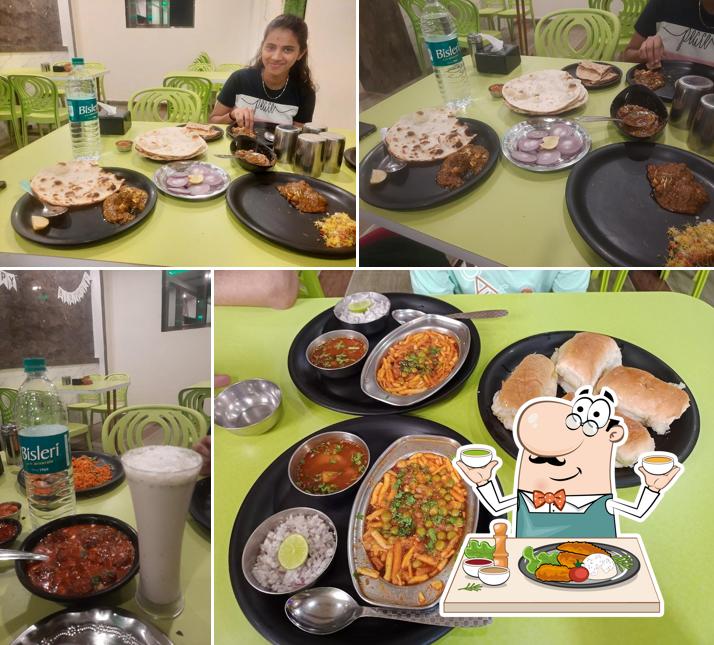 Meals at हॉटेल जगदंबा व्हेज आणि नॉनव्हेज