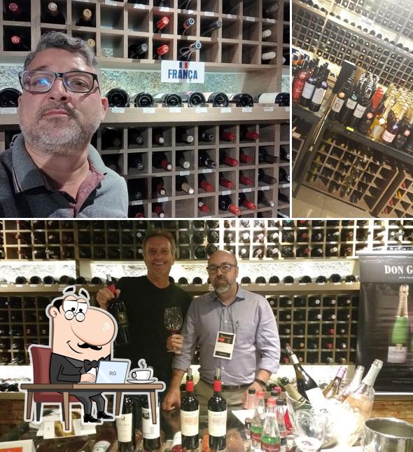 O interior do Varandas Restaurante e Empório