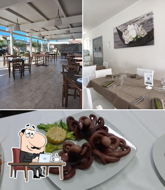 Siediti a un tavolo di ALLA ZAGARA